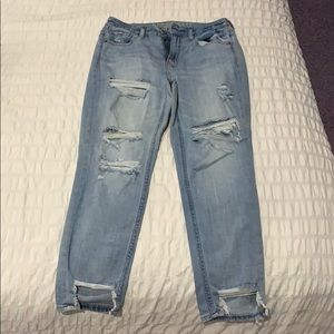 American Eagle distressed jeans